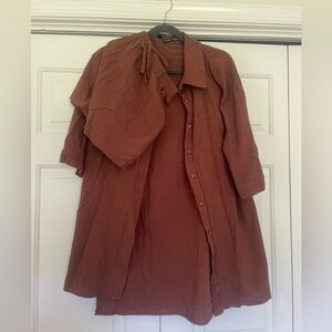 2-piece button up shirt & Short Set